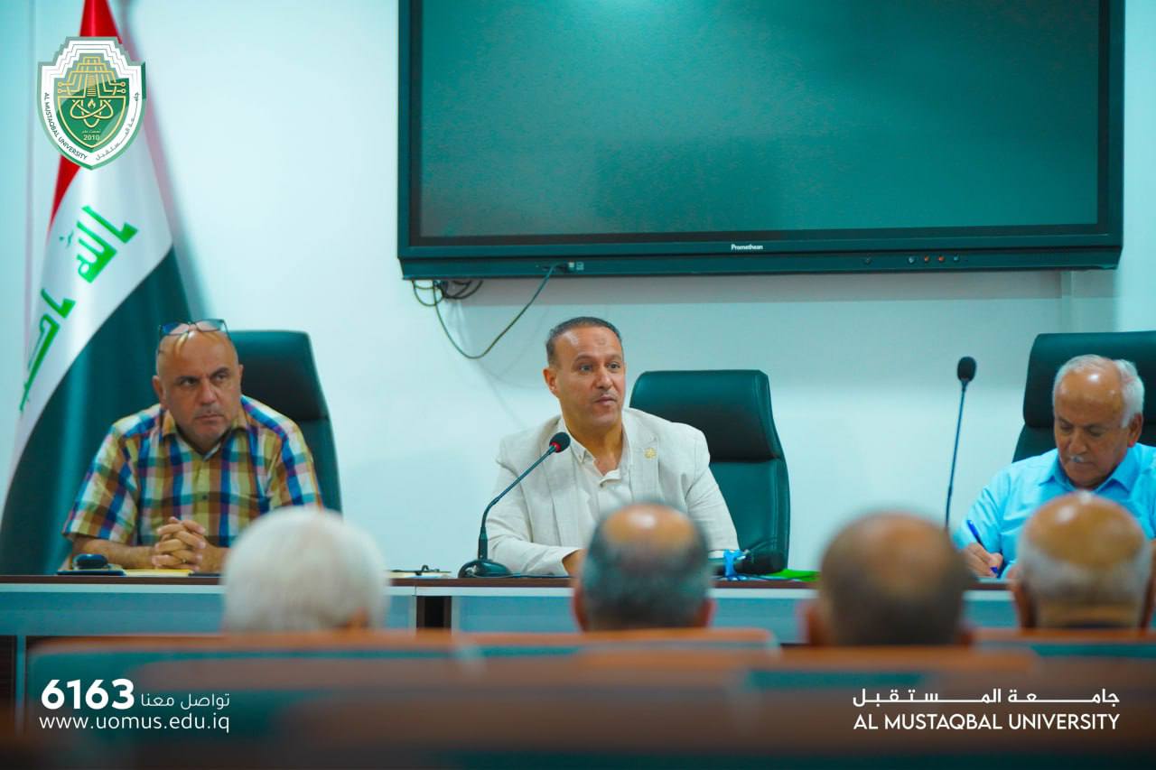 اجتماع عميد كلية الهندسة والتقنيات الهندسية  - مع رؤساء الأقسام العلمية والمجلس الاستشاري ..