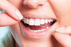 مقالة علمية م.م.ضحى مالك بعنوان Plaque and Your Teeth