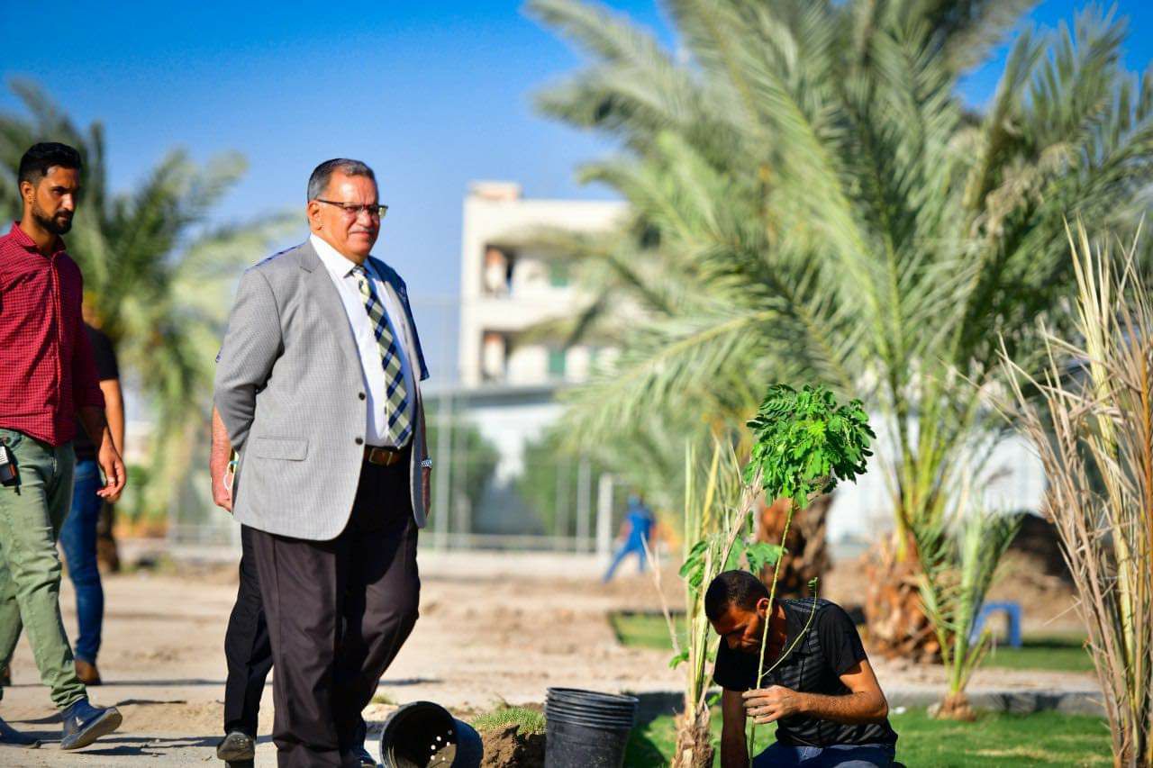 جانب من جولة التفقدية لعميد كلية المستقبل الجامعة المحترم