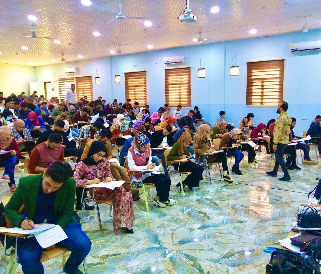 جانب من امتحانات الشهر الأول الكورس الأول لقسم طب الأسنان في كلية المستقبل الجامعة
