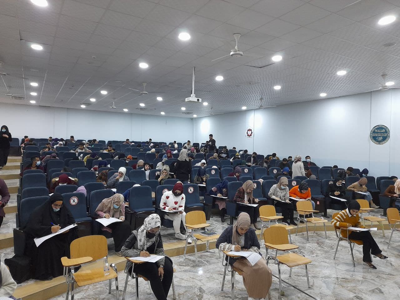 جانب من امتحانات المرحله الثانيه لقسم طب الأسنان اليوم الثلاثاء 14/12/2021