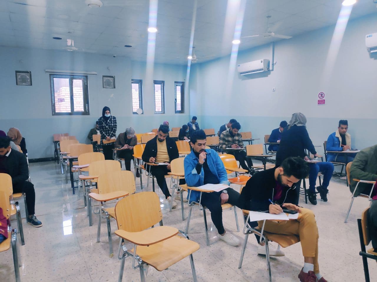 امتحانات الشهر الاول العملية لقسم الفيزياء 