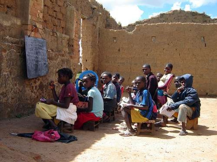 Legal protection of the right to education