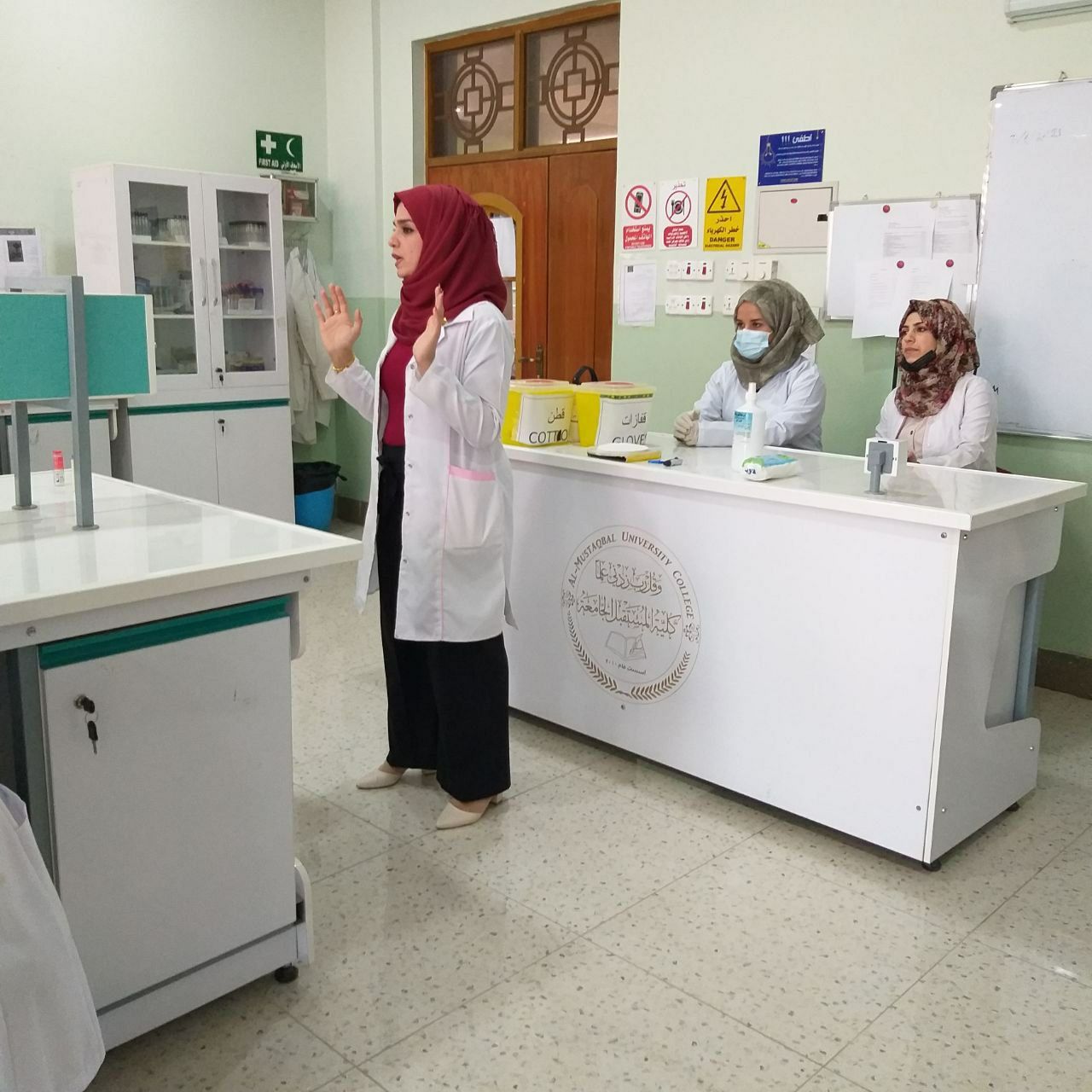 ورشتين علميتين عن كيفية حساب الوقت الطبيعي لتخثر الدم وقياس زمن النزف 
