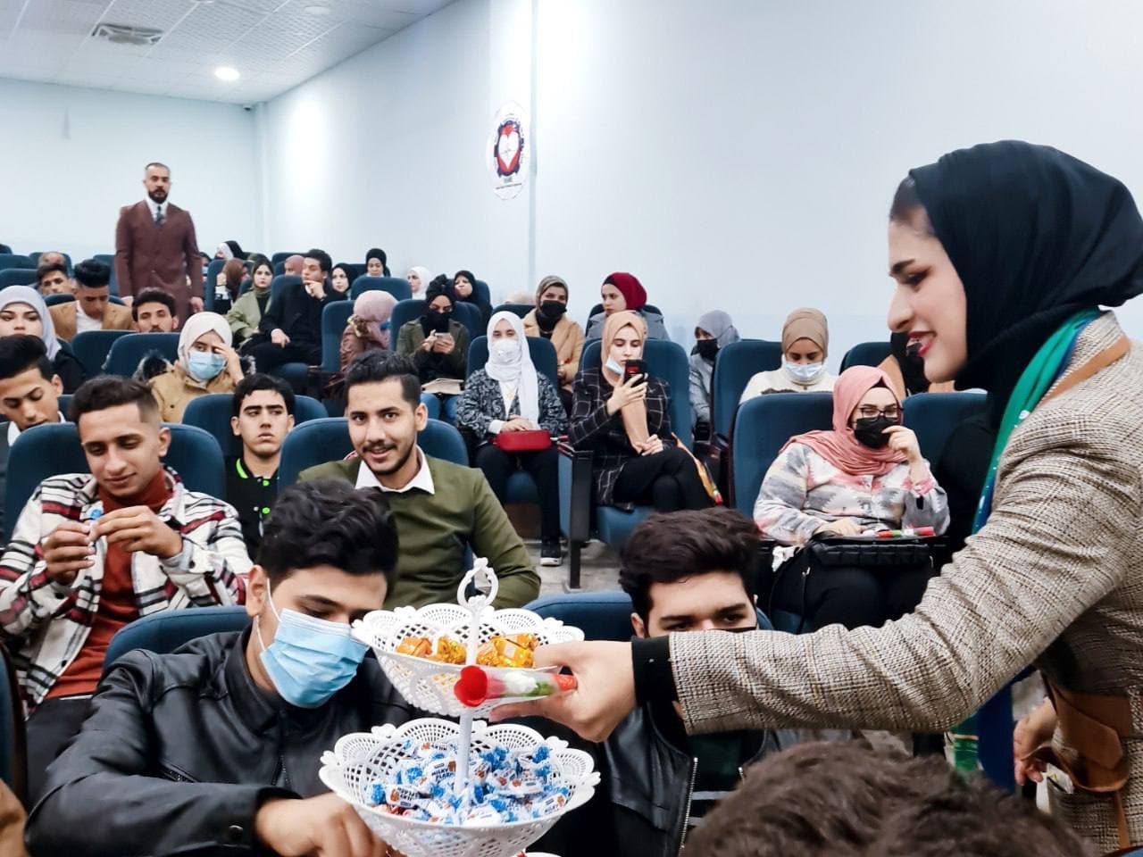 The Department of Dentistry at Al-Mustaqbal University College receives first-year students accepted for the academic year 2021/2022