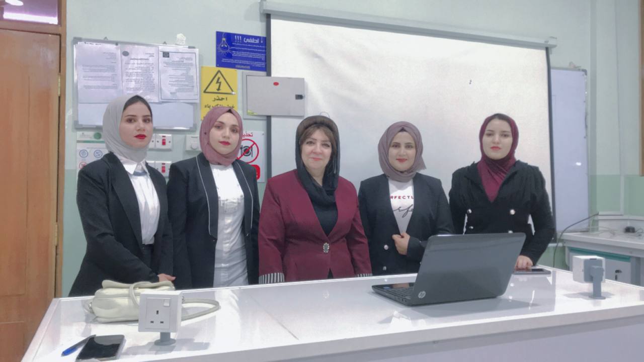 Discussion of a graduation research for a group of dental students entitled ORAL MANIFESTATIONS OF COVID19