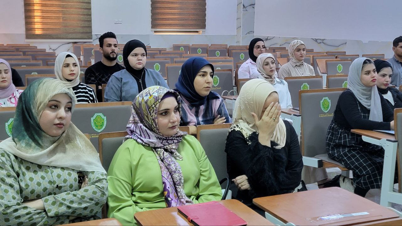 رئيس قسم الكيمياء الحياتية أ.د ناصر عبد الحسن ناصر  ينظم ندوة بعنوان “The Importance of Our Department”