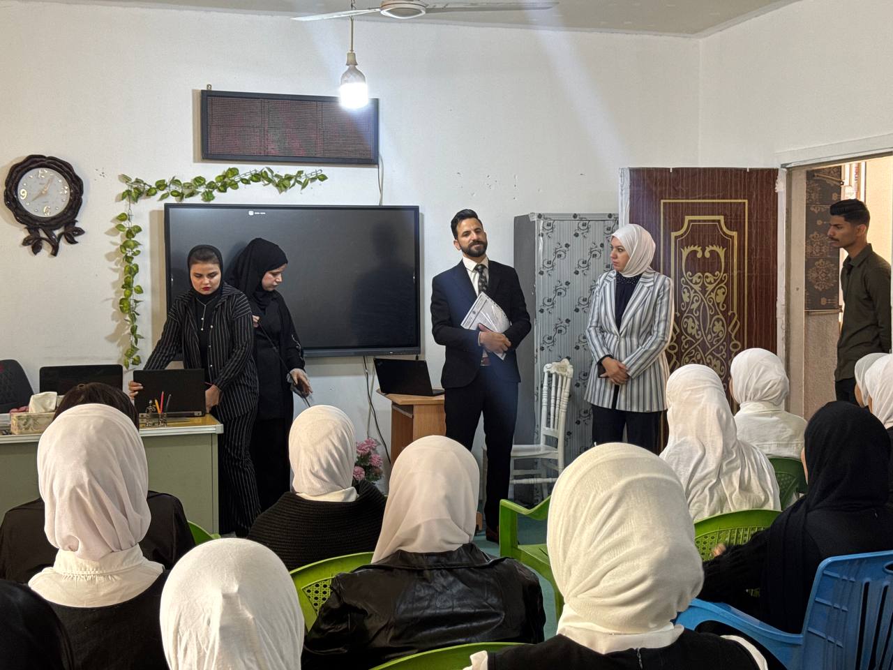 ورشة بعنوان اختبار الاختراق وامان التطبيقات بأشراف م.م منتظر صاحب خلف..