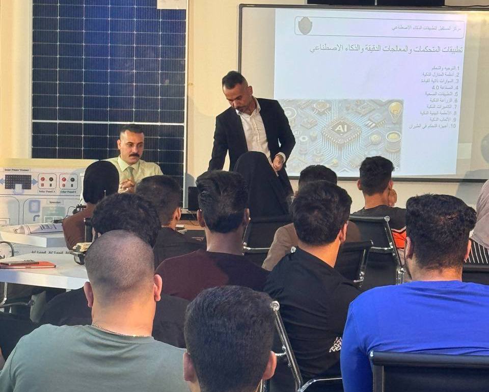 ورشة علمية حول تحكمات والمعالجات الدقيقة في جامعة المستقبل 
