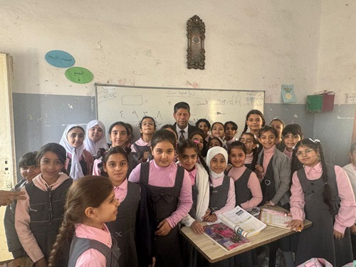 محاضرة ارشادية  بعنوان "الوقاية الصحية والتغذية السليمة" قام بها قسم تقنيات البصريات لارشاد التلاميذ و فحصهم 