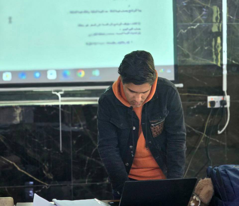 سمينار عن طريقة نيوتن رافسون  في قسم الامن السيبراني .