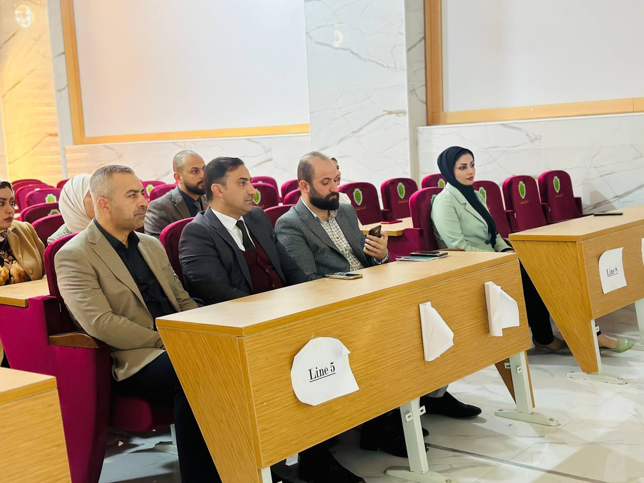 حضور كادر قسم الكيمياء الحياتية ورشة عمل بعنوان " الاستاذ الجامعي "
