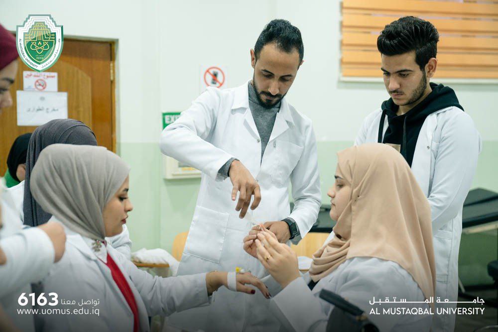 قسم تقنيات التخدير في كلية التقنيات الصحية و الطبية يقيم ورشة التعليمية ( كيفية استخدام الكانيولا وانواعها)