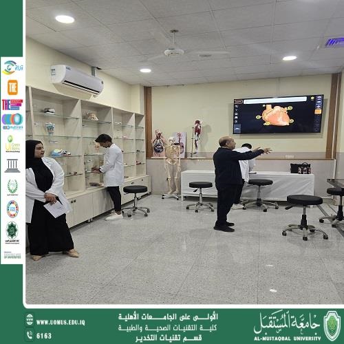 ورشة تدريب عملي لطلبة المرحلة الأولى في التشريح للتدريب   على الامتحان العملي