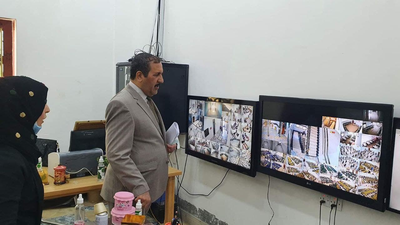 استمرار الامتحانات الحضورية في كلية المستقبل الجامعة 